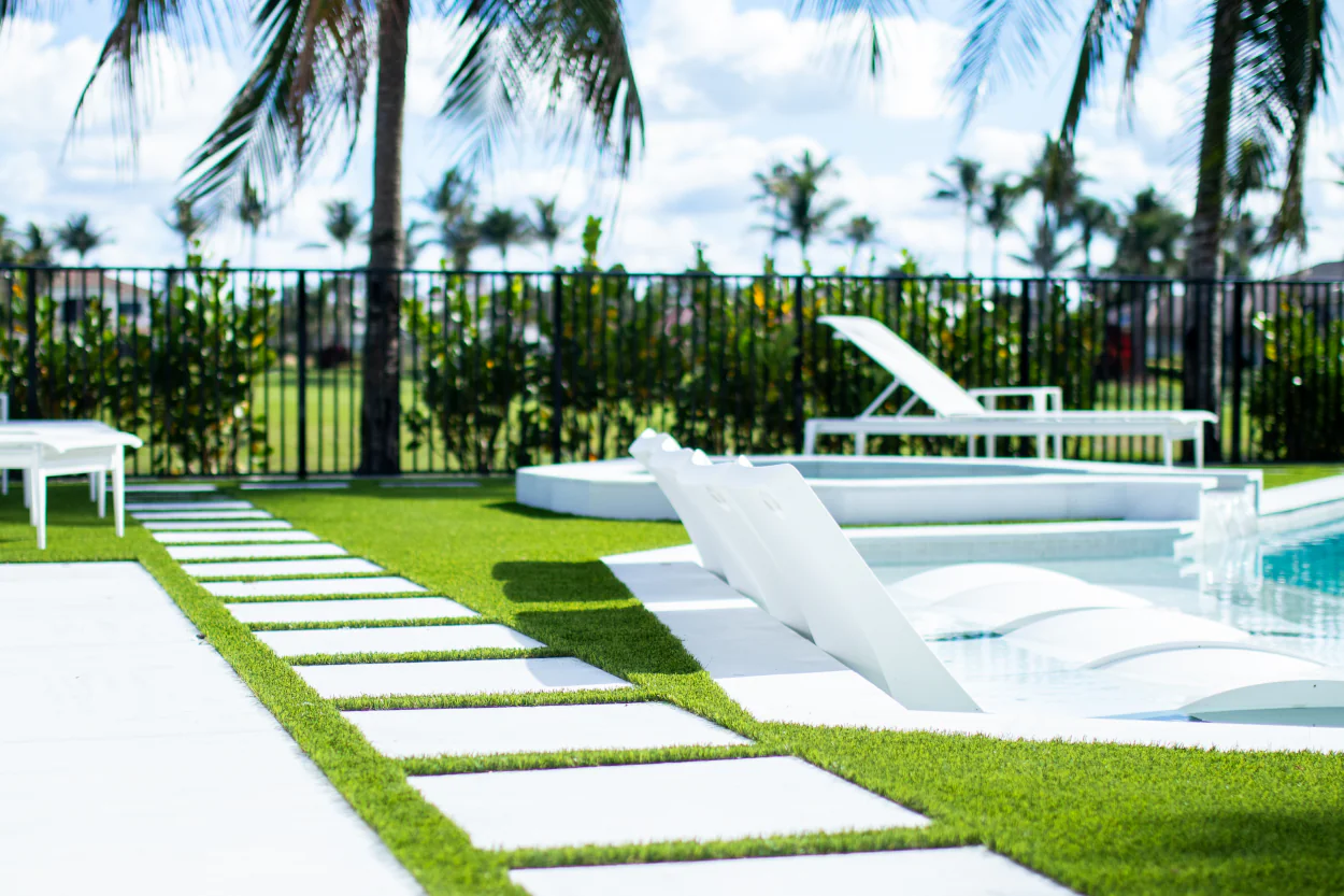 Beginner&rsquo;s Guide to Choosing Artificial Grass in Sarasota